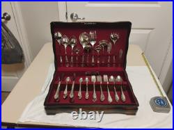 Vtg 1847 Rogers. Ros Remembrance Silver Plate Flatware Set With Some Serving Vtg 1847 Rogers. Ros Remembrance Silver Plate Flatware Set With Some Serving