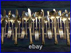Vtg 1881 ROGERS ONEIDA SILVERPLATE SET FOR 12 In anti-tarnish snap container