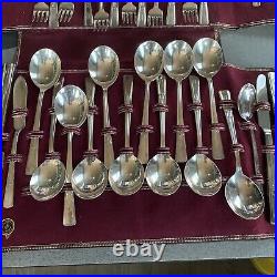 Vtg 1938 Wm Rogers Mfg Co. Extra Silver Plate Revalation Pattern 52 Pc 6089