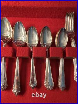 Vtg 60 Pc Set Rogers Bros IS Starlight Place Silver Plate Set with Chest