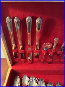 Vtg 60 Pc Set Rogers Bros IS Starlight Place Silver Plate Set with Chest