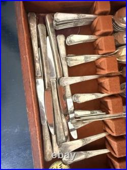 Vtg Oneida Wm A Rogers VALLEY ROSE Silverplate Flatware Set 1956 McGraw Chest