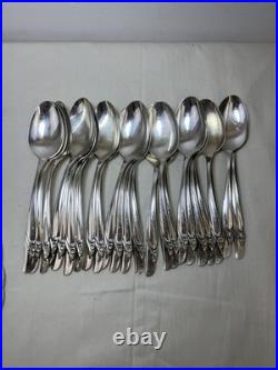 Vtg Rogers & Bro Reinforced Plate IS Exquisite Service 10+ with Serving Pieces