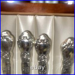 WM. ROGERS IS 74 PCS. MOONLIGHT VICTORIAN ROYAL SILVER PLATE FLATWARE Set WithBox