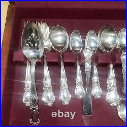 WM. ROGERS IS 74 PCS. MOONLIGHT VICTORIAN ROYAL SILVER PLATE FLATWARE Set WithBox