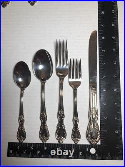 WM Rogers 60 Pc Silver Plate Grand Elegance 12 Place Settings Complete