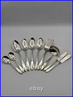 WM Rogers AA Lufberry 1915 IS Silver Plate 114 Piece Flatware Service For 16