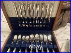 WM Rogers IS Reinforced Silver Plate Starlight Silverware Flatware