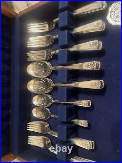 WM Rogers IS Reinforced Silver Plate Starlight Silverware Flatware