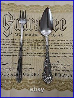 WM. Rogers MFG. CO. Silver Plate Lufberry 1915 Pattern With Box 51 pc