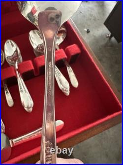 WM Rogers MFG Co Original Rogers Silverware Set of 48 Pieces Service for 12