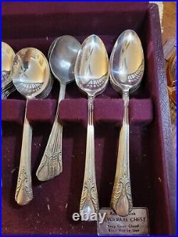 WM Rogers Mfg Co Silverware withBox Flatware 66 Pieces Withcase