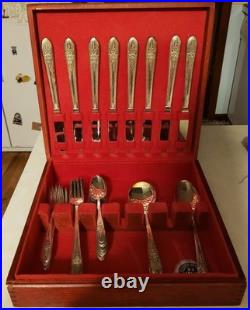 WM Rogers Original Rogers MFG CO Extra Plate Flatware Set Of 38 Pieces + Case