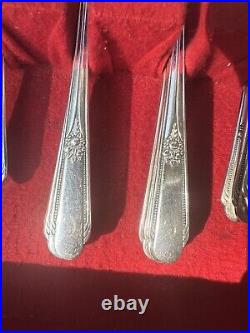 WM Rogers Service for MEMORY-HIAWATHA 1937 Silver Plate Flatware withbox 54pieces