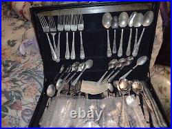 WM Rogers Silverplate Flatware Set