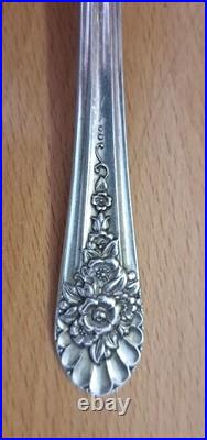 WM Rogers Silverplate Flatware Set For 8 Service 44 Pieces 1953 Jubilee WM Rogers Silverplate Flatware Set For 8 Service 44 Pieces 1953 Jubilee