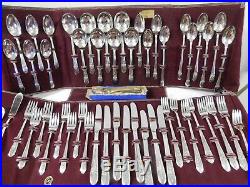 WM Rogers Silverplate TRIUMPH Srvc for 8 Plus Serving Ware Soup & Iced Teaspoons