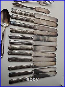 WM Rogers & Son AA Flatware Set Clinton Silverware Silver Plate Set Of 31 9cz