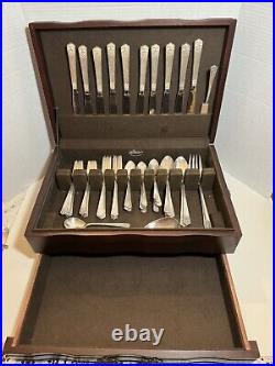 WM Rogers & Son April International Silver Flatware Silverplate 52 pc VTG 1950