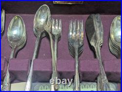 WM Rogers & Son International Silver Plate 71 Pc Set In Box