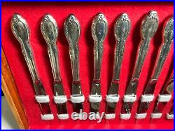 WM Rogers antique Extra Silver plated flatware with Dove tail chest 1956 Claridge