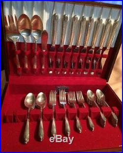 W. M. Rogers & Son 52 Pc IS Exquisite Silver plated Silverware Flatware