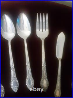 William A Rogers Silver Plate Oneida Rendezvous South Box Set See Description