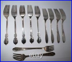 William Rogers International Silver / Silverplate Flatware Lot 125 pieces