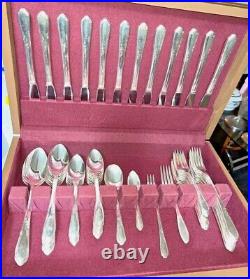 Wm A Rogers A1 Plus Oneida Ltd 1936 MEADOWBROOK HEATHER Silver Plate 71 Pc Set