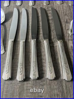 Wm A Rogers A1 Plus Oneida Ltd 1938 ROSALIE PATTERN 25 pc Silver Plate Flatware