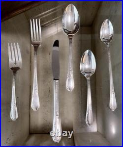 Wm A Rogers Vintage Silver Plate 1936 Meadowbrook 104-Pc Flatware Set For 12