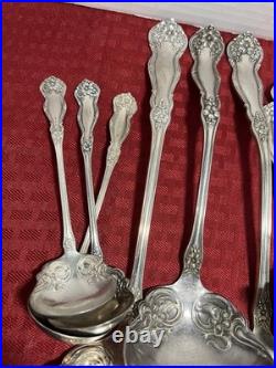 Wm ROGERSARBUTUS PATTERNSET + EXTRAS, 10 LADLESCHEESE SCOOP 120 PIECES1908 Wm ROGERSARBUTUS PATTERNSET + EXTRAS, 10 LADLESCHEESE SCOOP 120 PIECES1908
