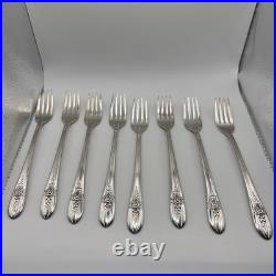 Wm Rogers 1903 Flower Silverplate Flatware 45 Piece Set Wm Rogers 1903 Flower Silverplate Flatware 45 Piece Set