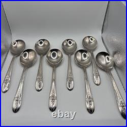 Wm Rogers 1903 Flower Silverplate Flatware 45 Piece Set Wm Rogers 1903 Flower Silverplate Flatware 45 Piece Set