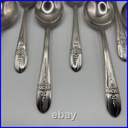 Wm Rogers 1903 Flower Silverplate Flatware 45 Piece Set