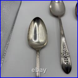 Wm Rogers 1903 Flower Silverplate Flatware 45 Piece Set