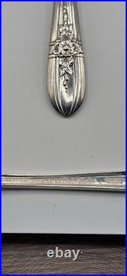 Wm Rogers 1903 Flower Silverplate Flatware 45 Piece Set Wm Rogers 1903 Flower Silverplate Flatware 45 Piece Set