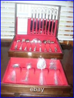 Wm. Rogers INSPIRATION MAGNOLIA EXTRA SILVER PLATE FLATWARE SET 53 PCS WithBOX