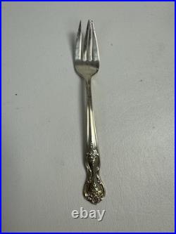Wm. Rogers INSPIRATION MAGNOLIA EXTRA Silver Plate Flatware SET 49 Pcs in BOX Wm. Rogers INSPIRATION MAGNOLIA EXTRA Silver Plate Flatware SET 49 Pcs in BOX