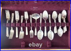 Wm Rogers IS Vintage Silver Plate 83-Pc Spring Charm Flatware Set For 12