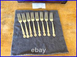 Wm Rogers Mfg Co Extra Plate INSPIRATION MAGNOLIA Setting for 8 Serving PRISTINE