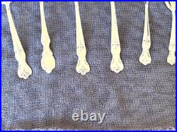 Wm Rogers Mfg Co Extra Plate INSPIRATION MAGNOLIA Setting for 8 Serving PRISTINE