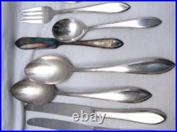 Wm Rogers Mfg Co IS Silverplate Flatware Lufberry 50 pc Silver Plate Svc For 8 Wm Rogers Mfg Co IS Silverplate Flatware Lufberry 50 pc Silver Plate Svc For 8