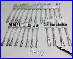 Wm Rogers Overlaid IS Silverplate TREASURE Service For 8 Flatware1940's (74pc)