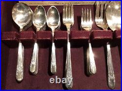 Wm Rogers REFLECTION Luncheon Extra Plate Original Rogers 1939 47 PCs withChest