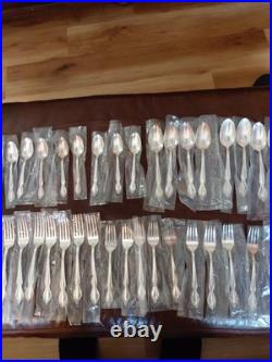 Wm Rogers Reinforced Plate Silver AA IS Lady Densmore Pat. 66 Pieces Flatware