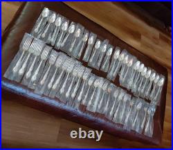Wm Rogers Reinforced Plate Silver AA IS Lady Densmore Pat. 66 Pieces Flatware