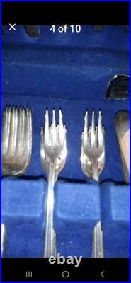 Wm. Rogers Silver Plate Flatware WithCOA, Orig. Case. 8 Pl. Setting. +10 Misc Othr