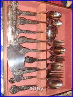 Wm Rogers Silverware Set Excellent Condition