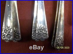 Wm Rogers & Son April Pattern IS Silverplate SET OF 50 PIECES WITH WOOD CASE